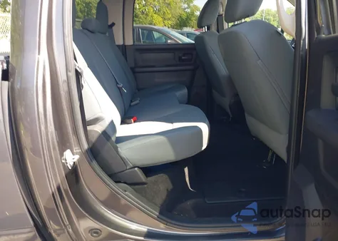 2016 Ram 1500 Express z USA, uszkodzony, nr VIN 3C6RR7KT4GG345297